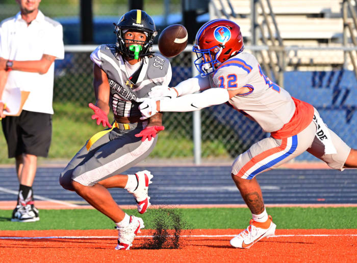 East St Louis St Frances Academy Illinois Maryland football 9-2-23 Tim Vizer 23634